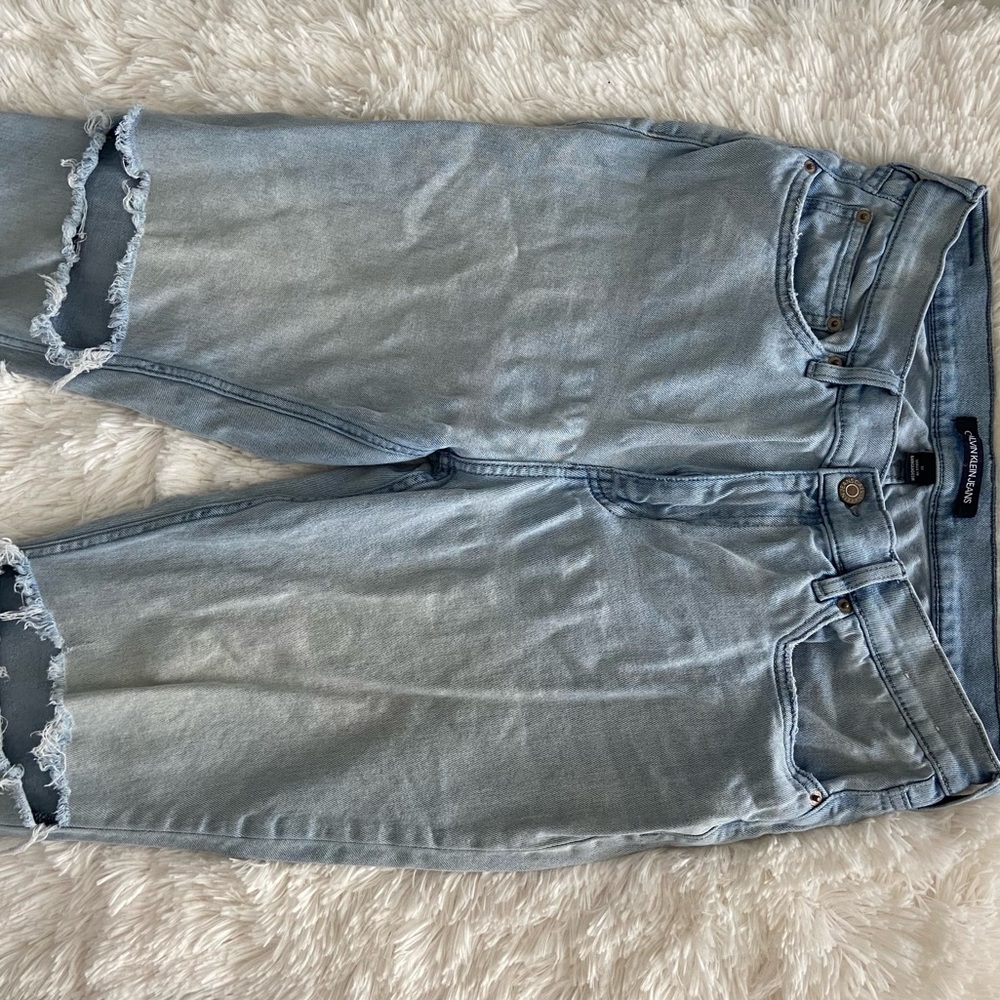 Calvin Klein jeans for women size 31 - Picture 4 of 6